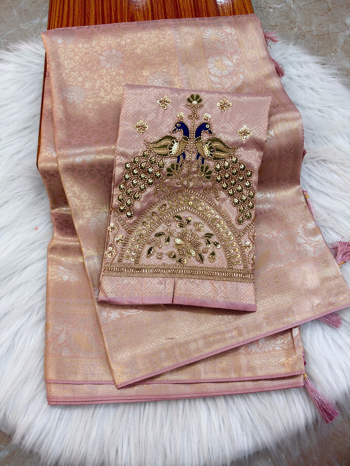 DB009 Designer Banarasi Saree