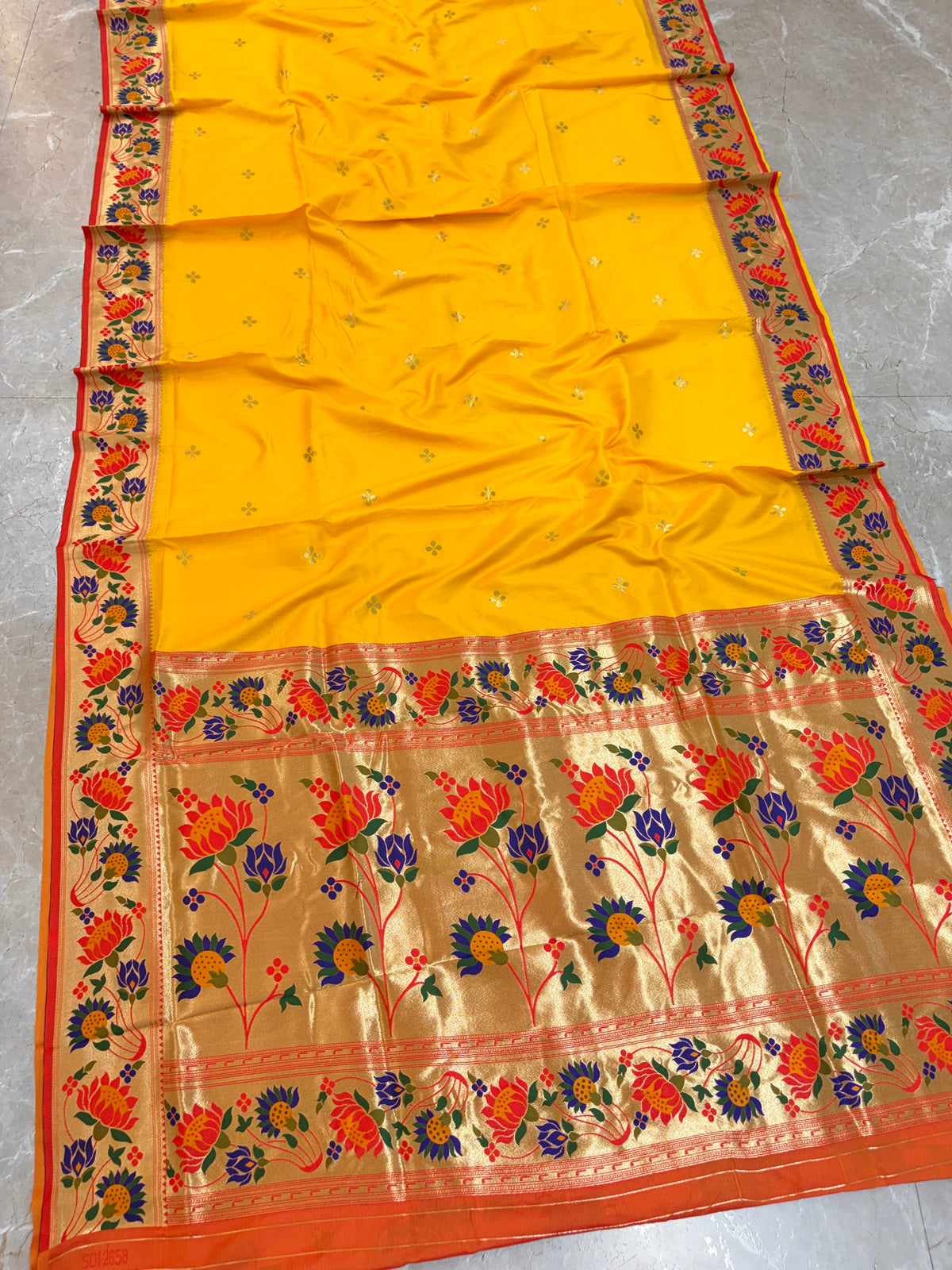 LTS07 Lotus Soft Silk Paithani