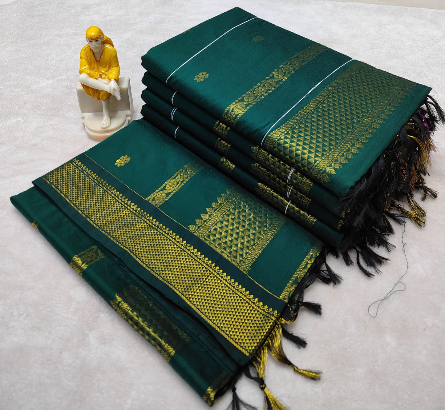 PG001 Pure Cotton Gadwal Saree!