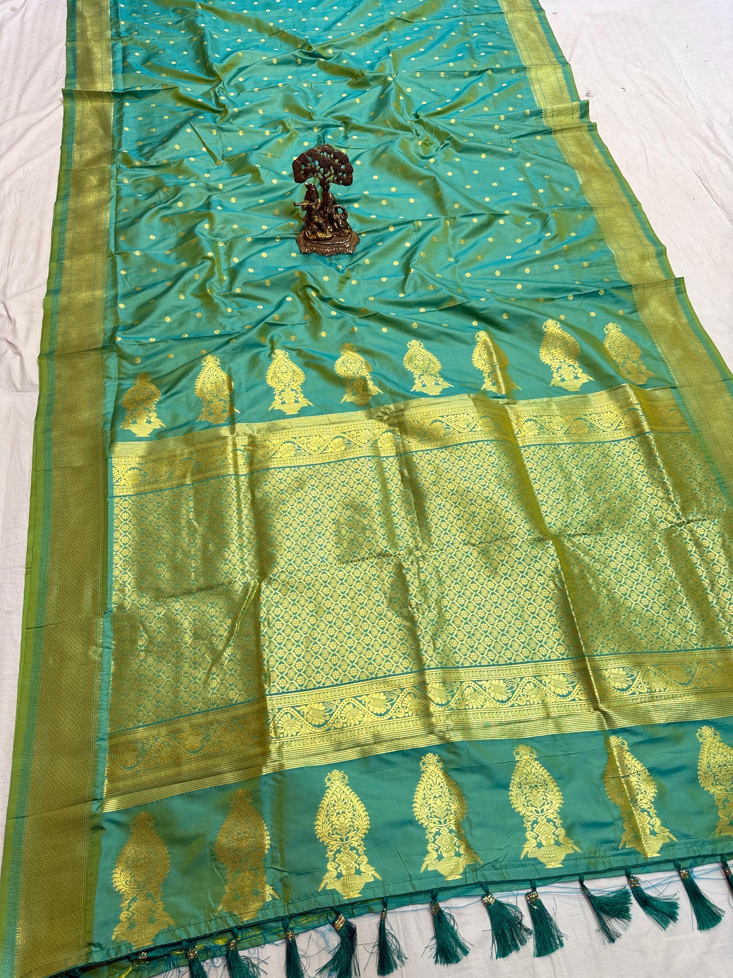 Kl002 Traditional Kalanjali Paithani