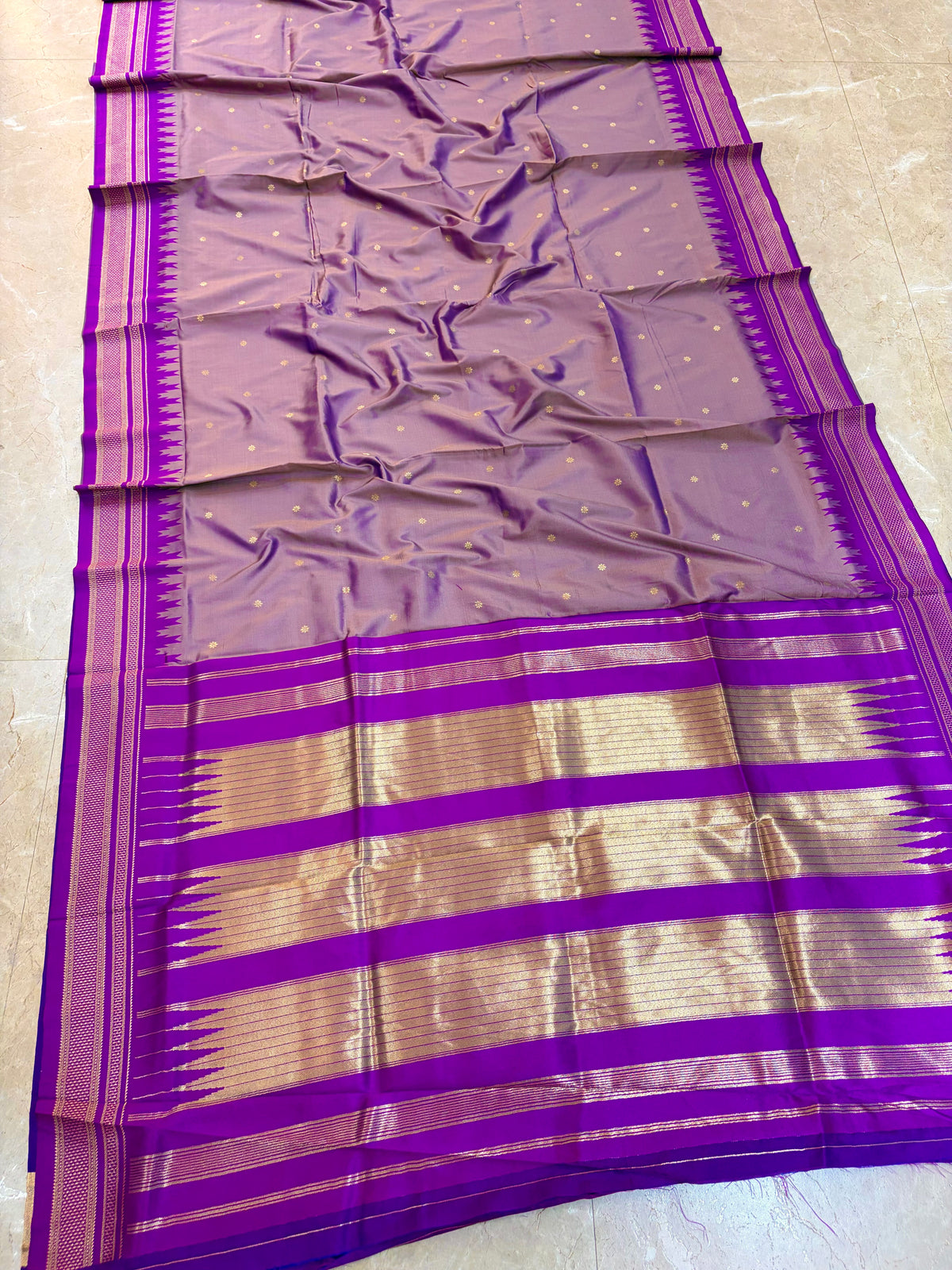 TS001 TRADITIONAL ERKAL SAREE