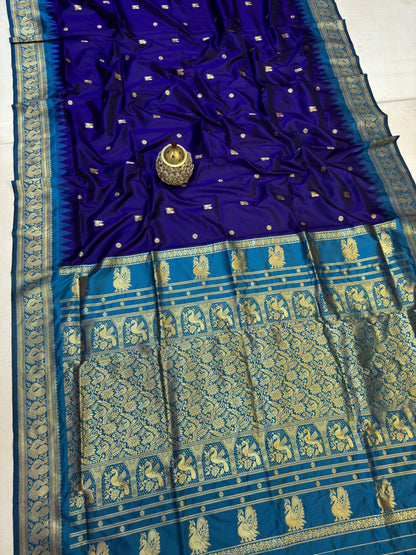 GP001 Peacock Gadwal Paithani!