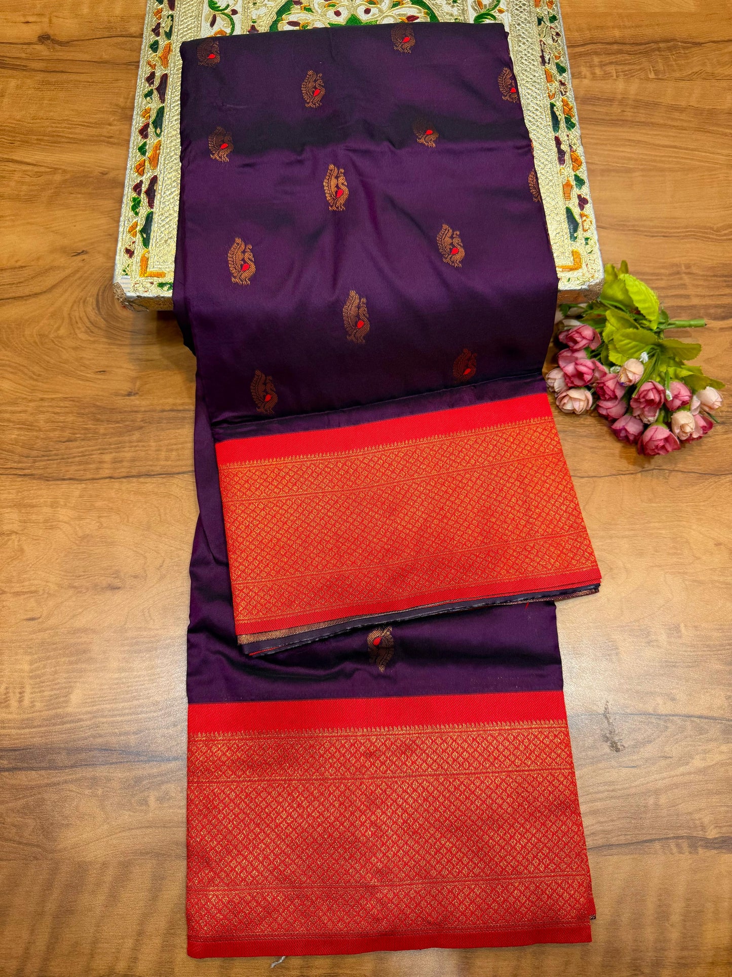 Kadiyal Paithani