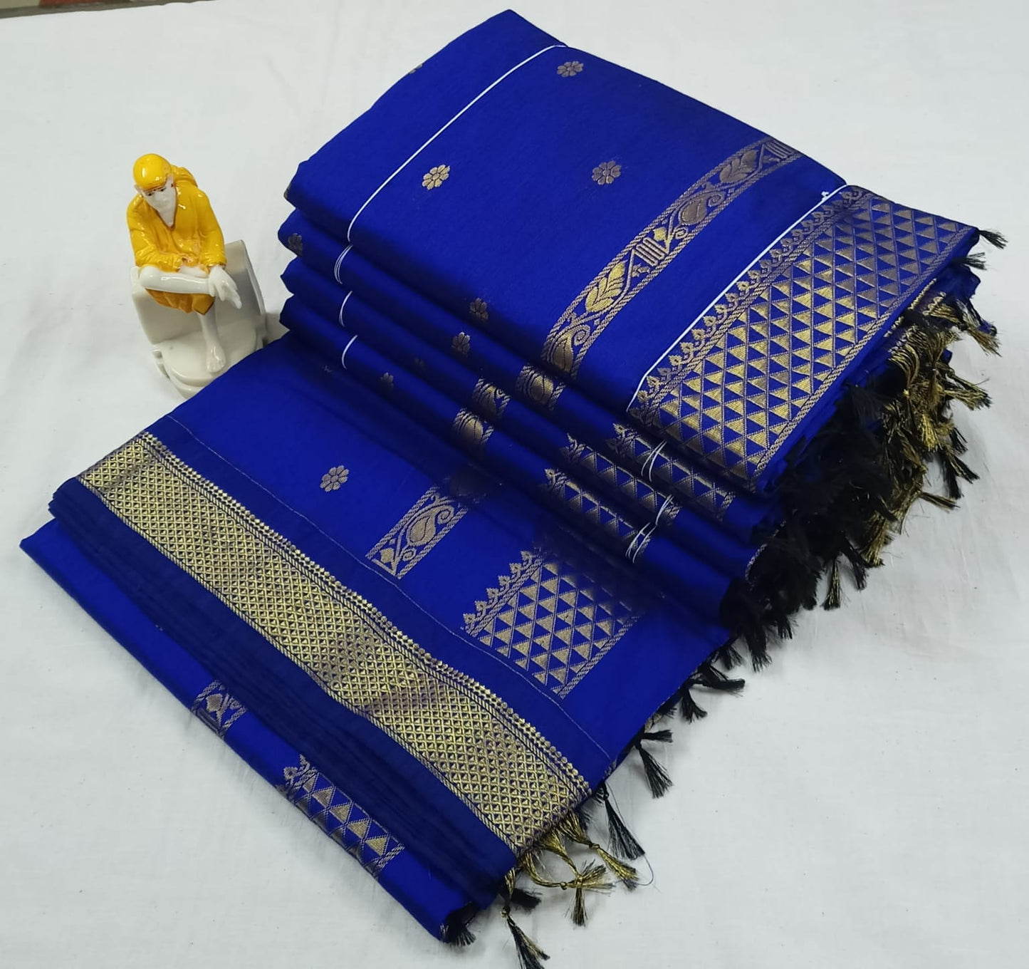 PG001 Pure Cotton Gadwal Saree!