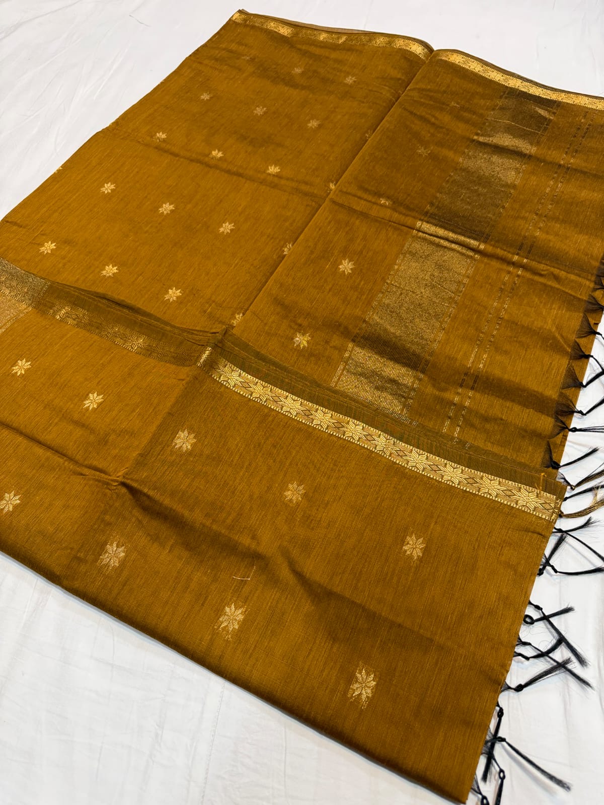 CM001 Cotton Maheshwari Saree!