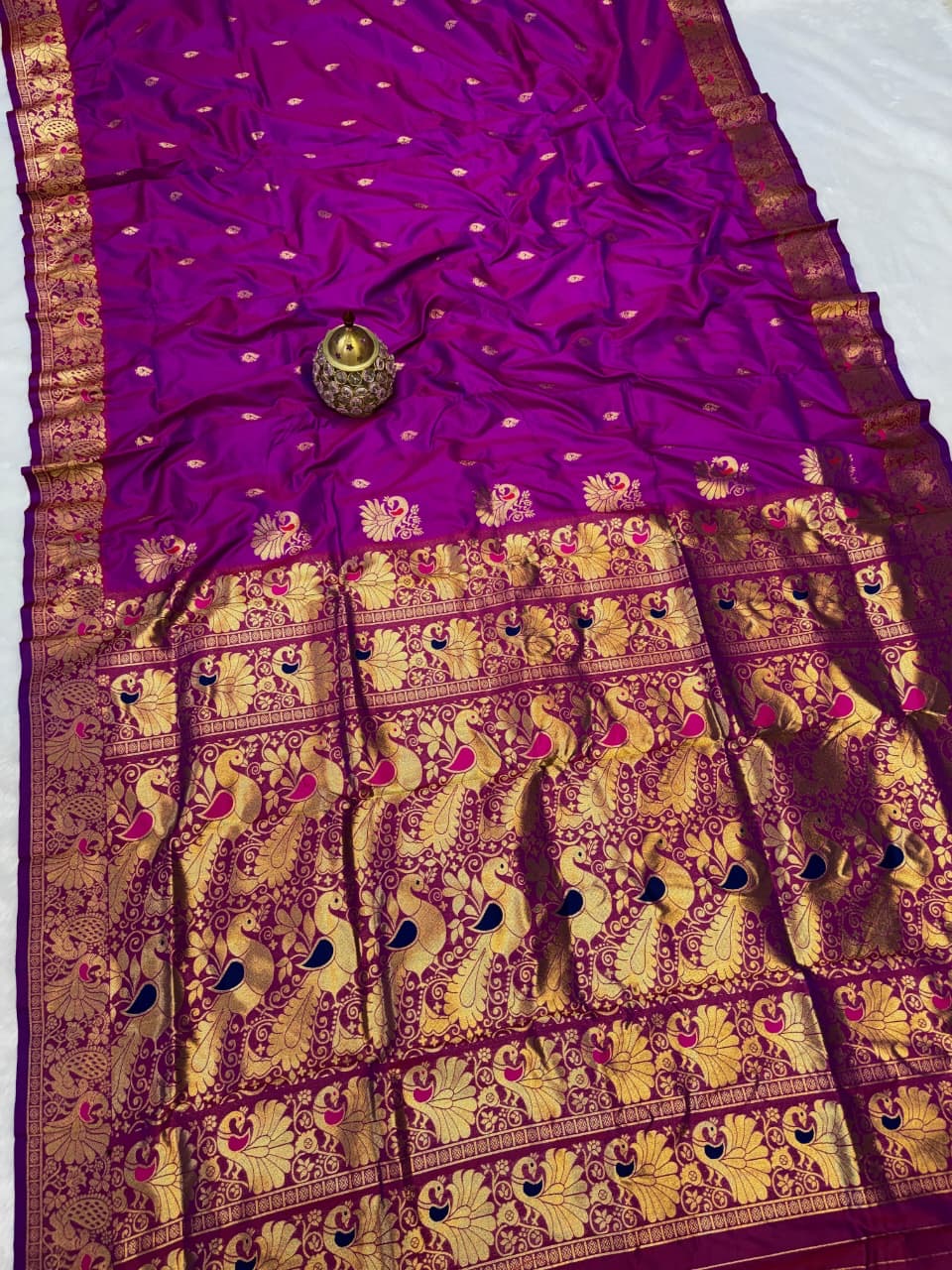 PS003 Peshwai Dagina Paithani!