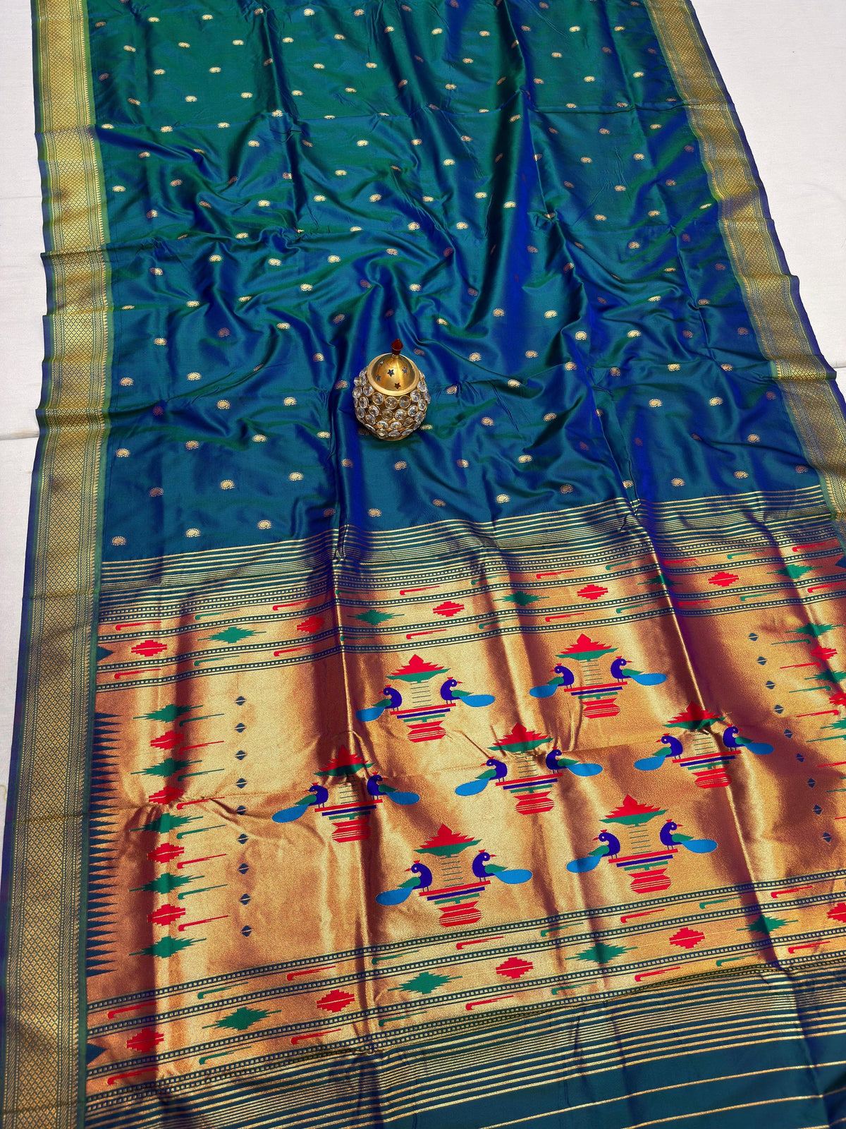 DB001 Double Pallu Paithani!