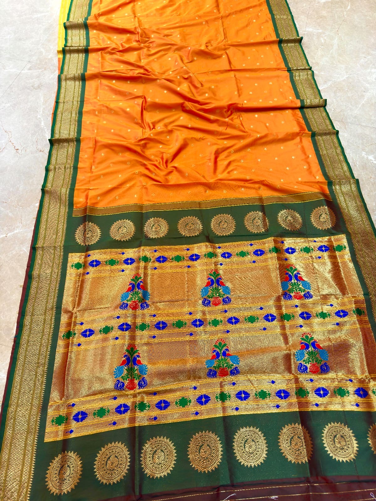 MP001 Maharani Paithani