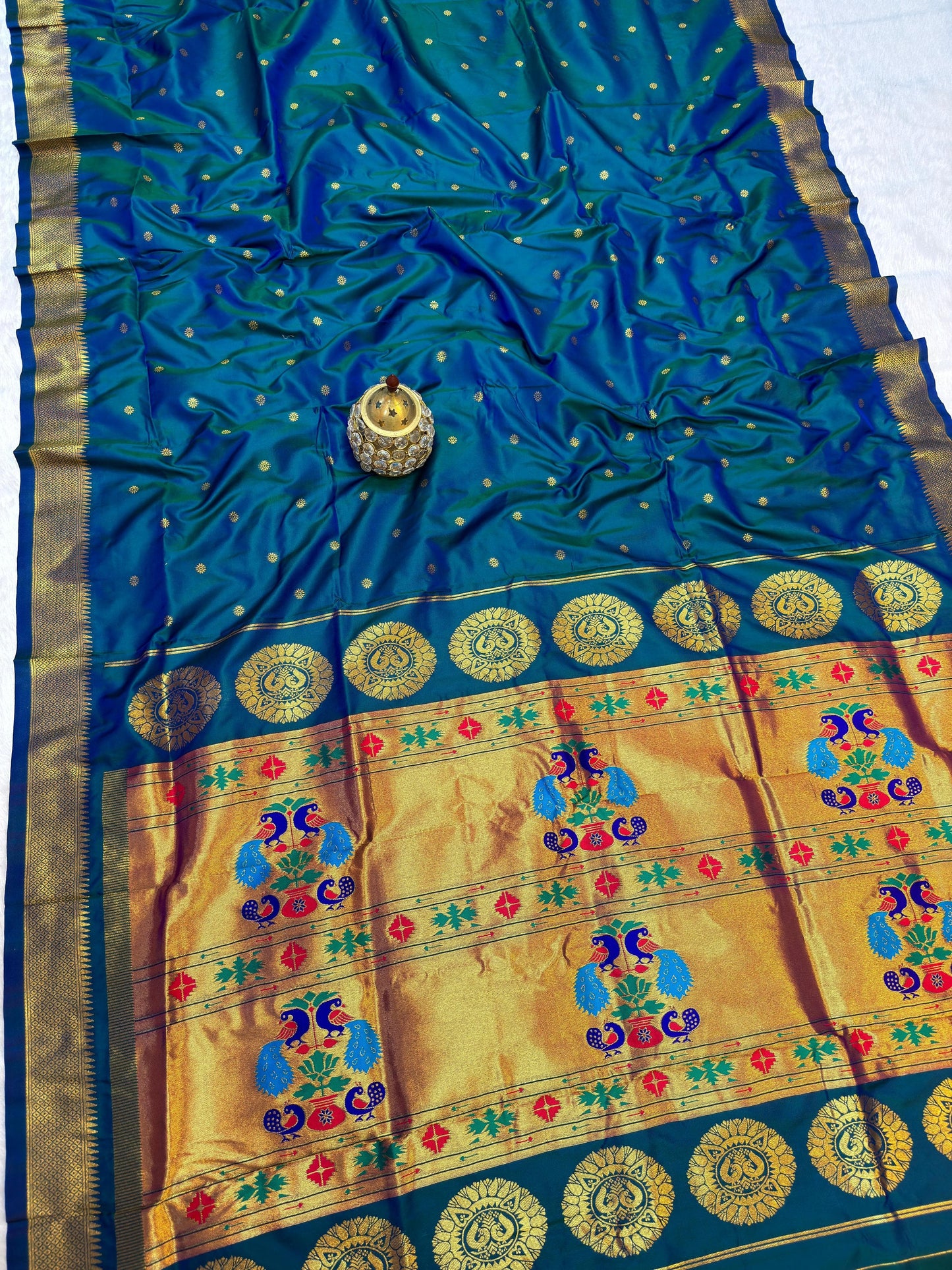KL004 Maharani kalanjali paithani