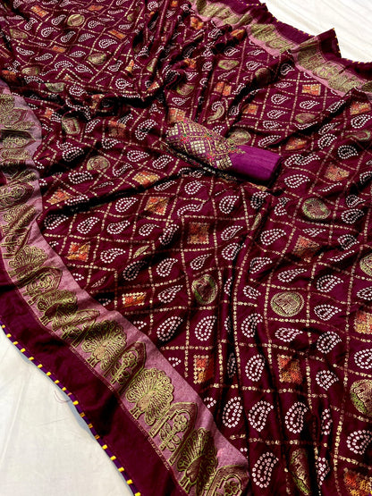BS001 Bandhani Saree!