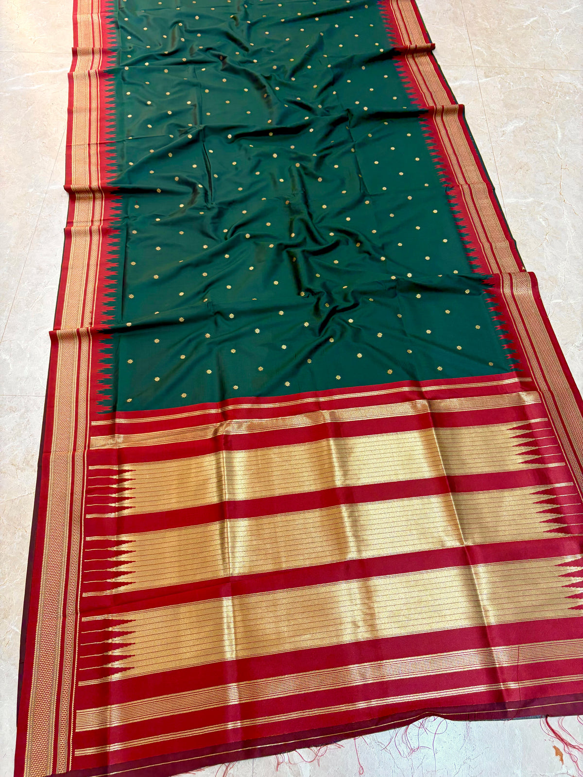 TS001 TRADITIONAL ERKAL SAREE