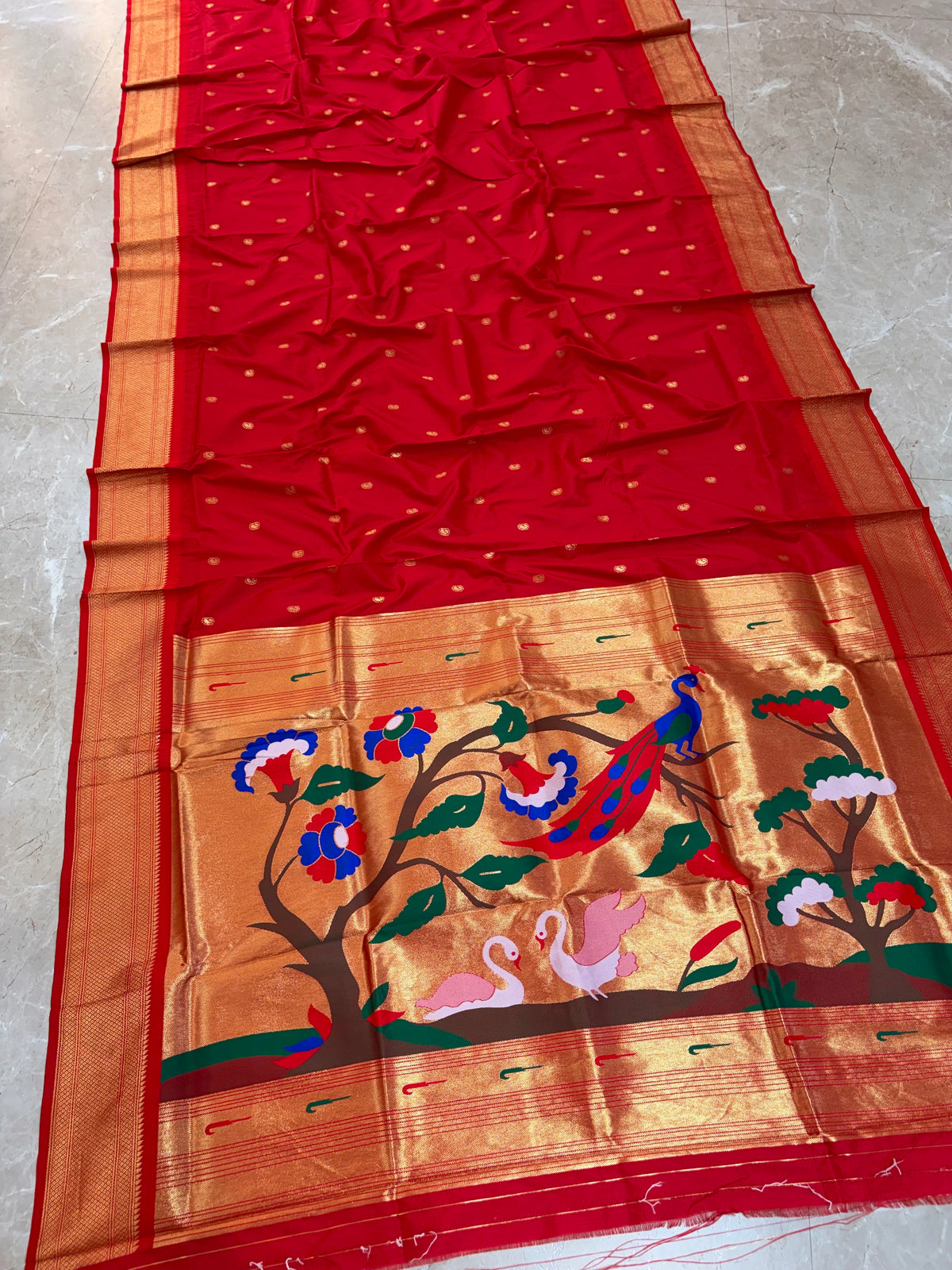 FP01 Fancy Pallu Paithani