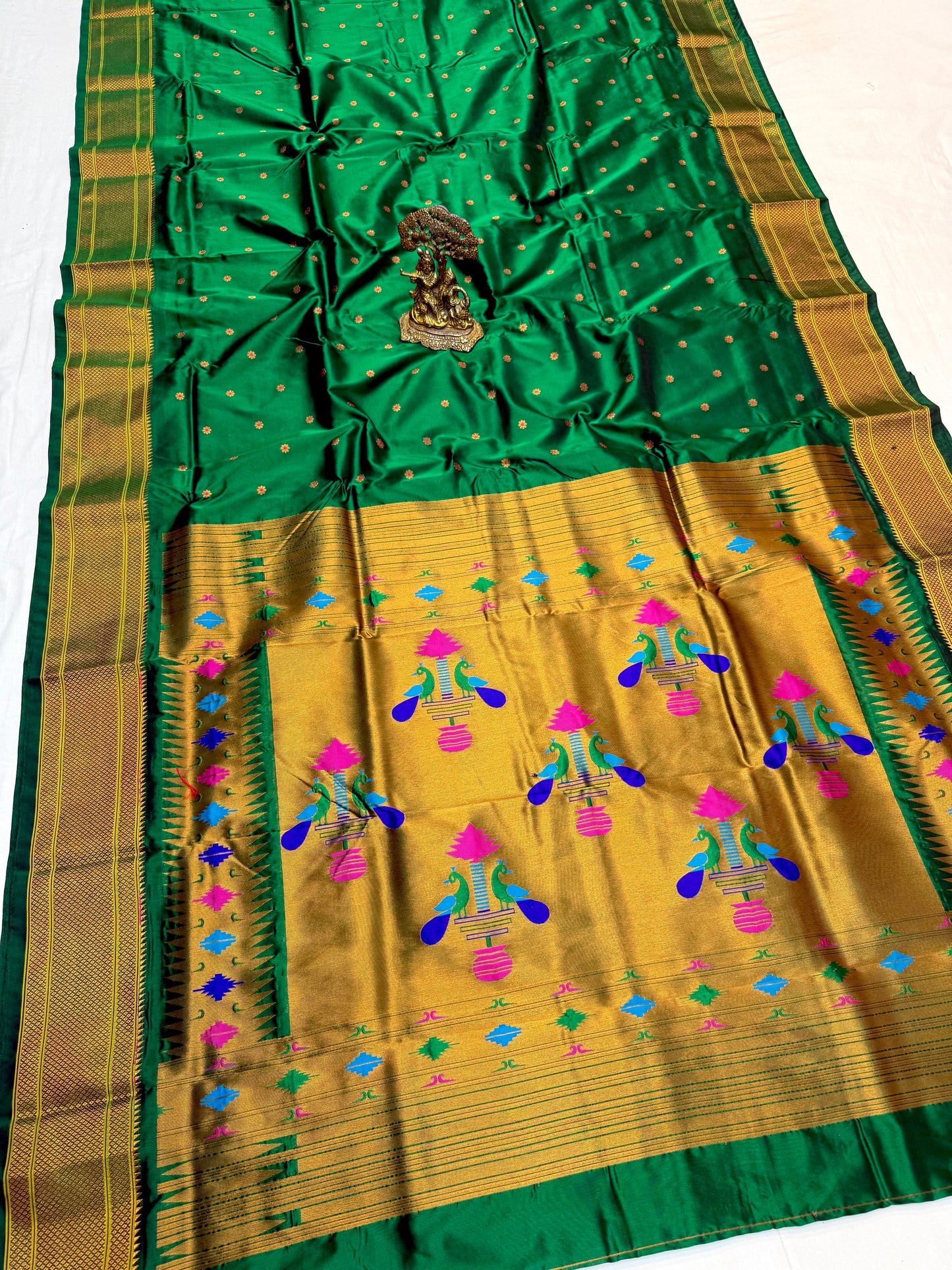 KL001 Kalanjali Paithani