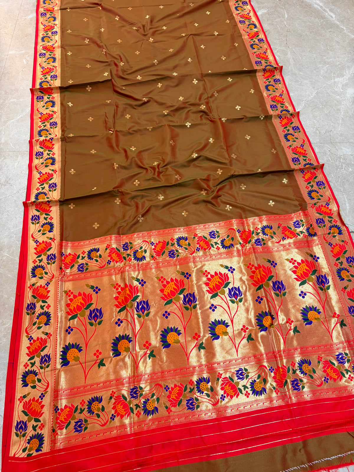 LTS07 Lotus Soft Silk Paithani