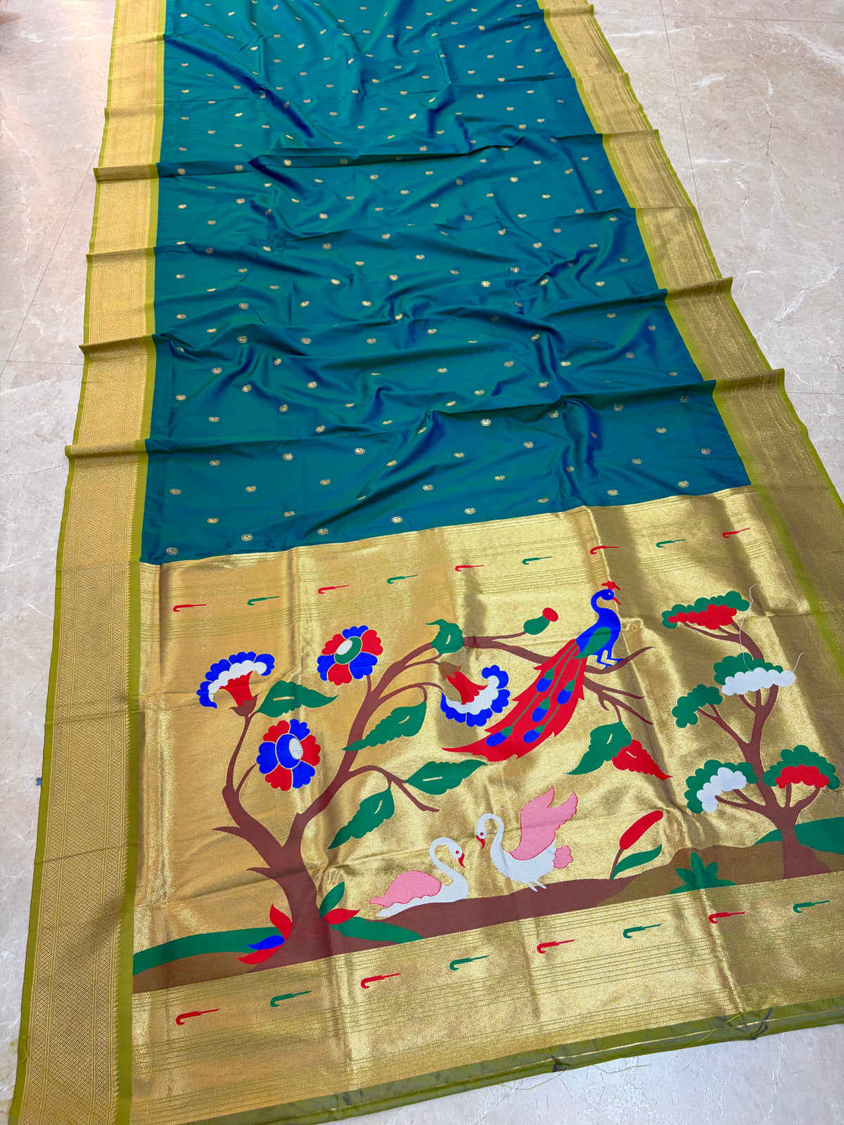 FP01 Fancy Pallu Paithani