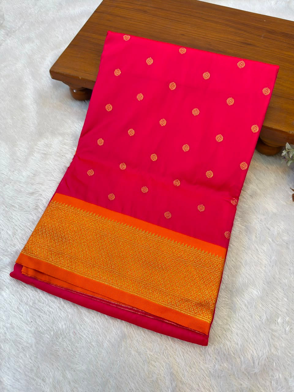 MP002 Maharani Paithani