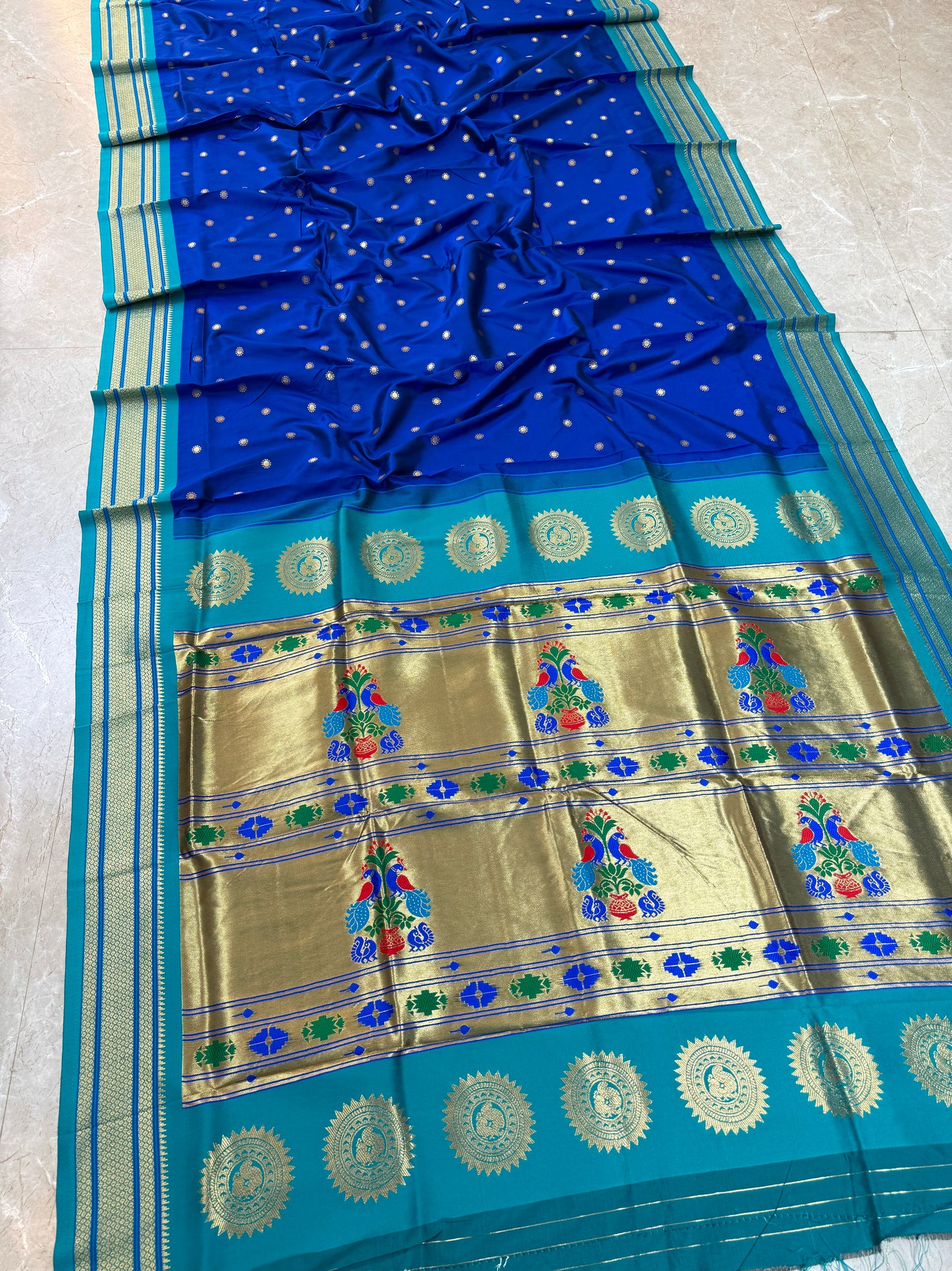 MP001 Maharani Paithani