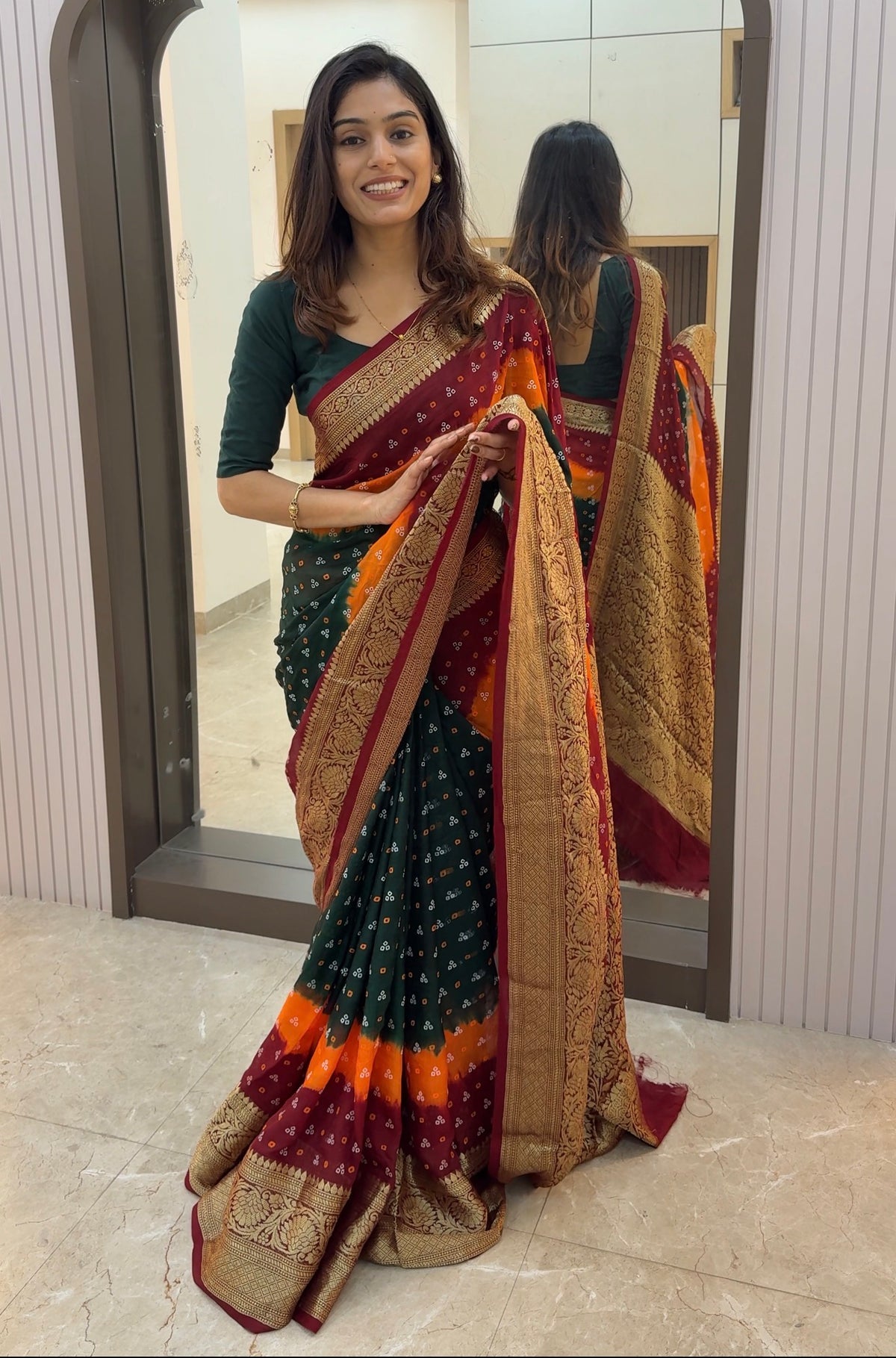 BN07 Bandhani Saree