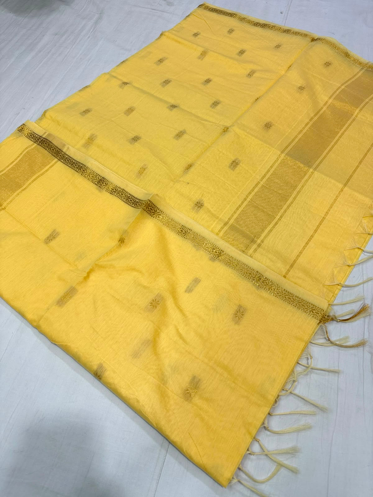 CM001 Cotton Maheshwari Saree!