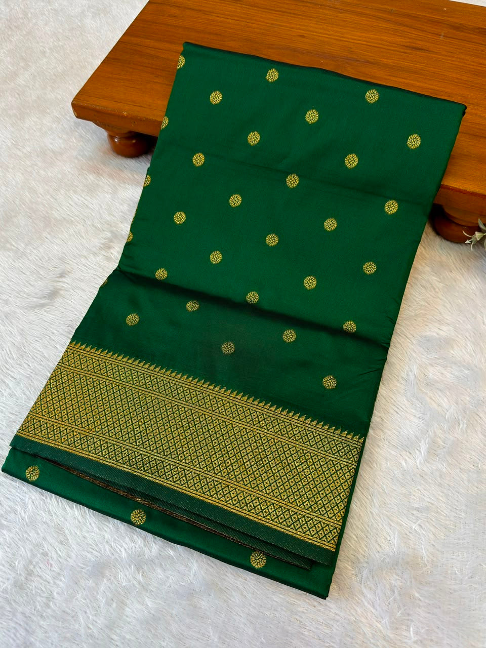 MP002 Maharani Paithani