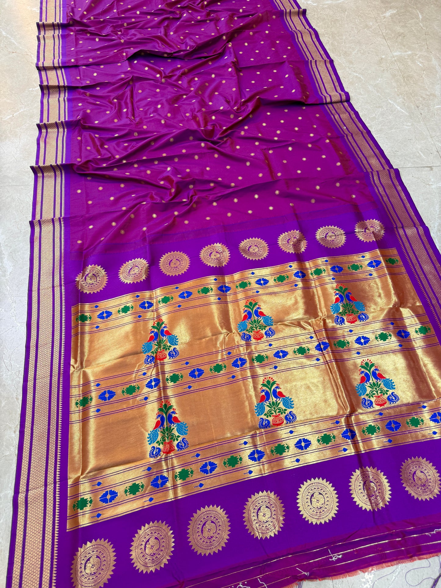 MP001 Maharani Paithani