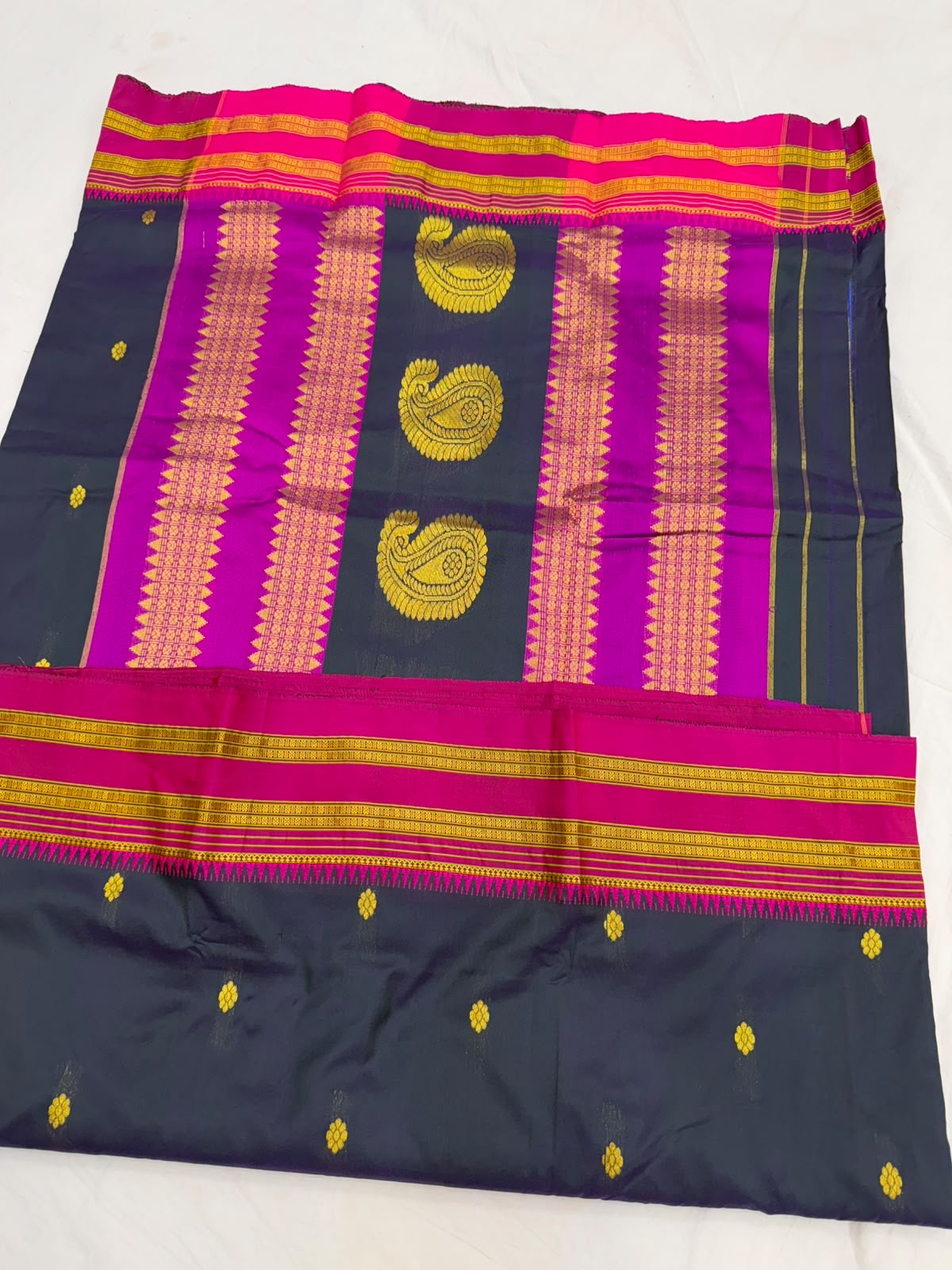 NP002 Narayanpeth Pure Silk saree