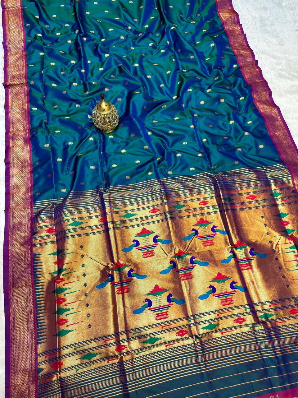 DB001 Double Pallu Paithani!