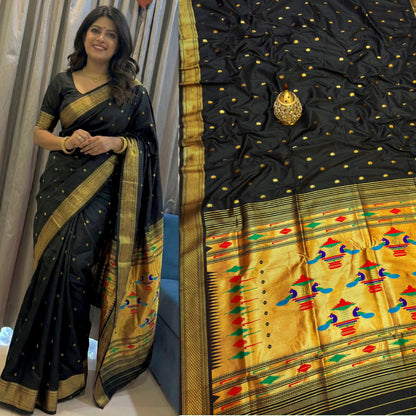DB001 Double Pallu Paithani!