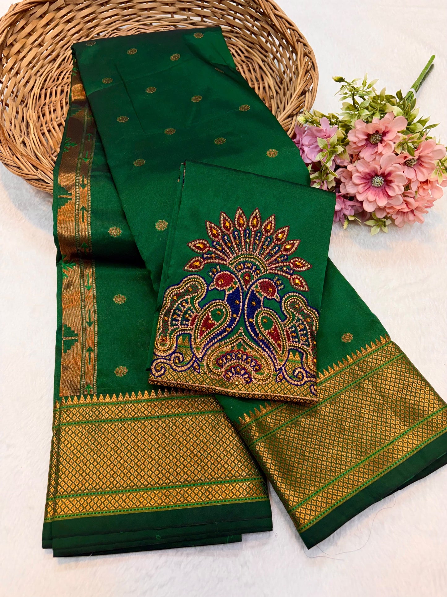 KL006 Drishti Kalanjali paithani