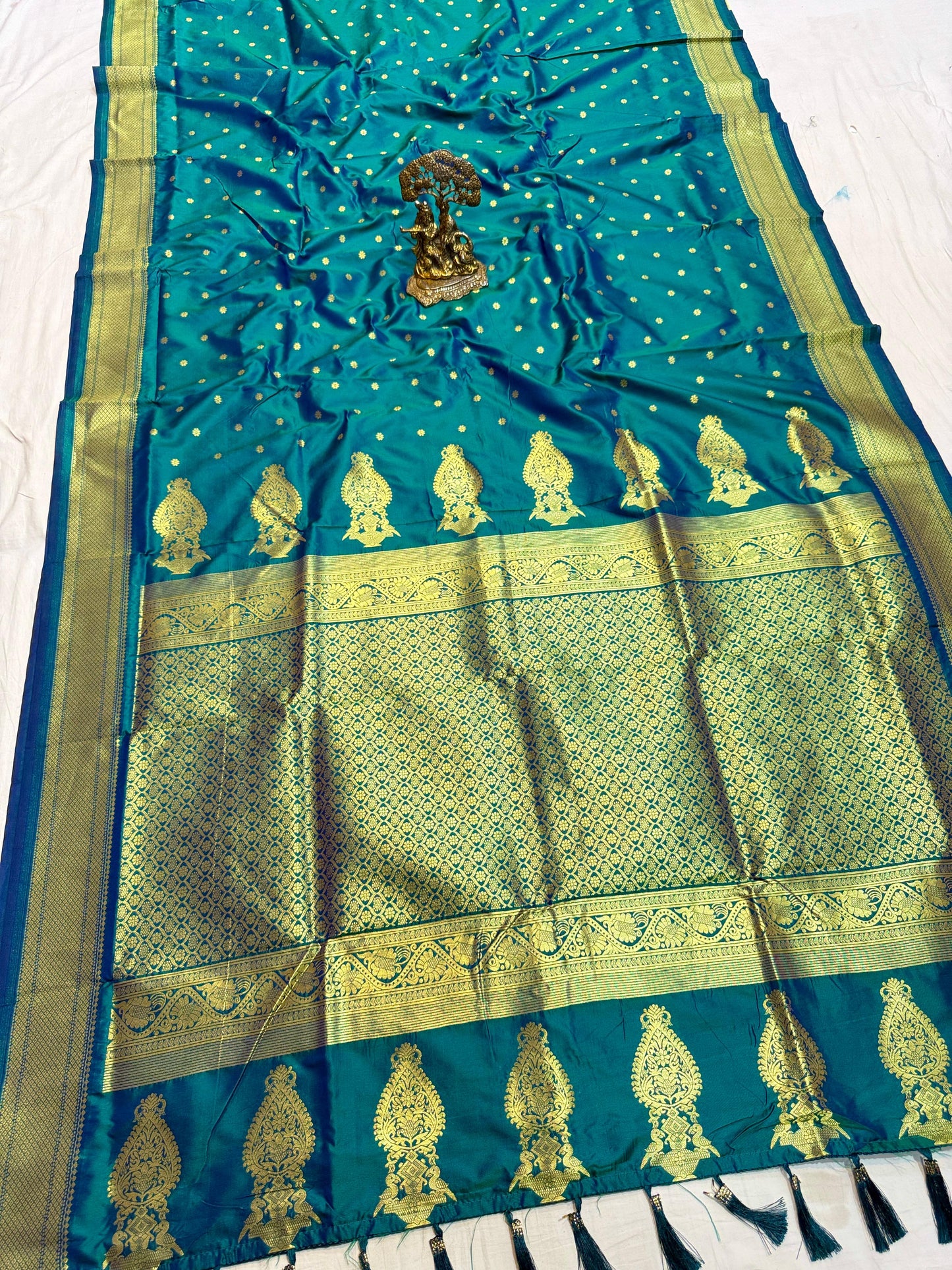Kl002 Traditional Kalanjali Paithani