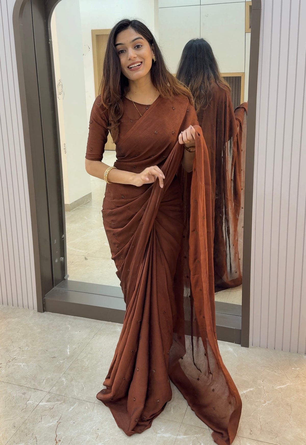 PT01 Crush Fabric Party wear saree