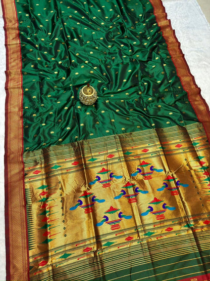 DB001 Double Pallu Paithani!