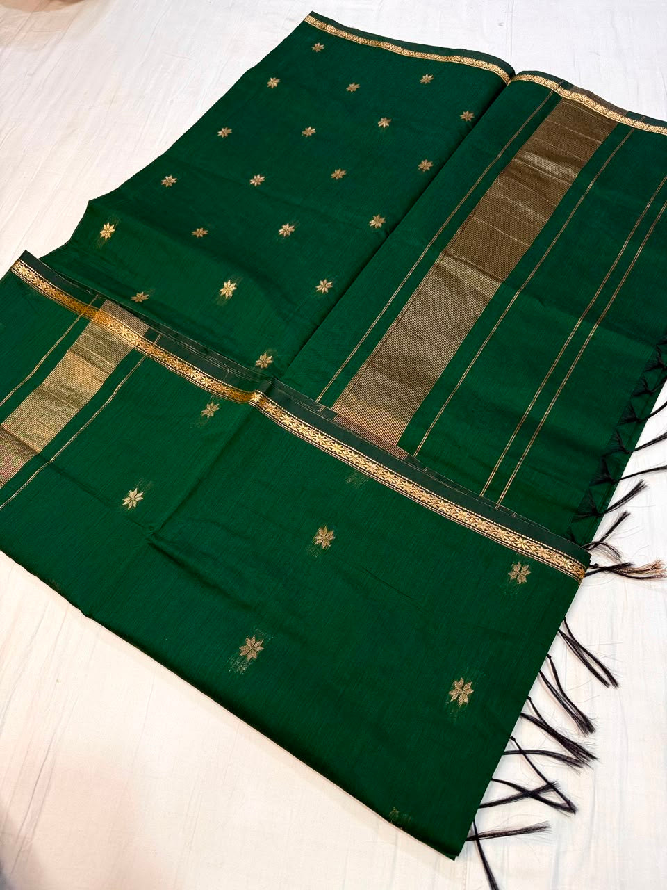 CM001 Cotton Maheshwari Saree!