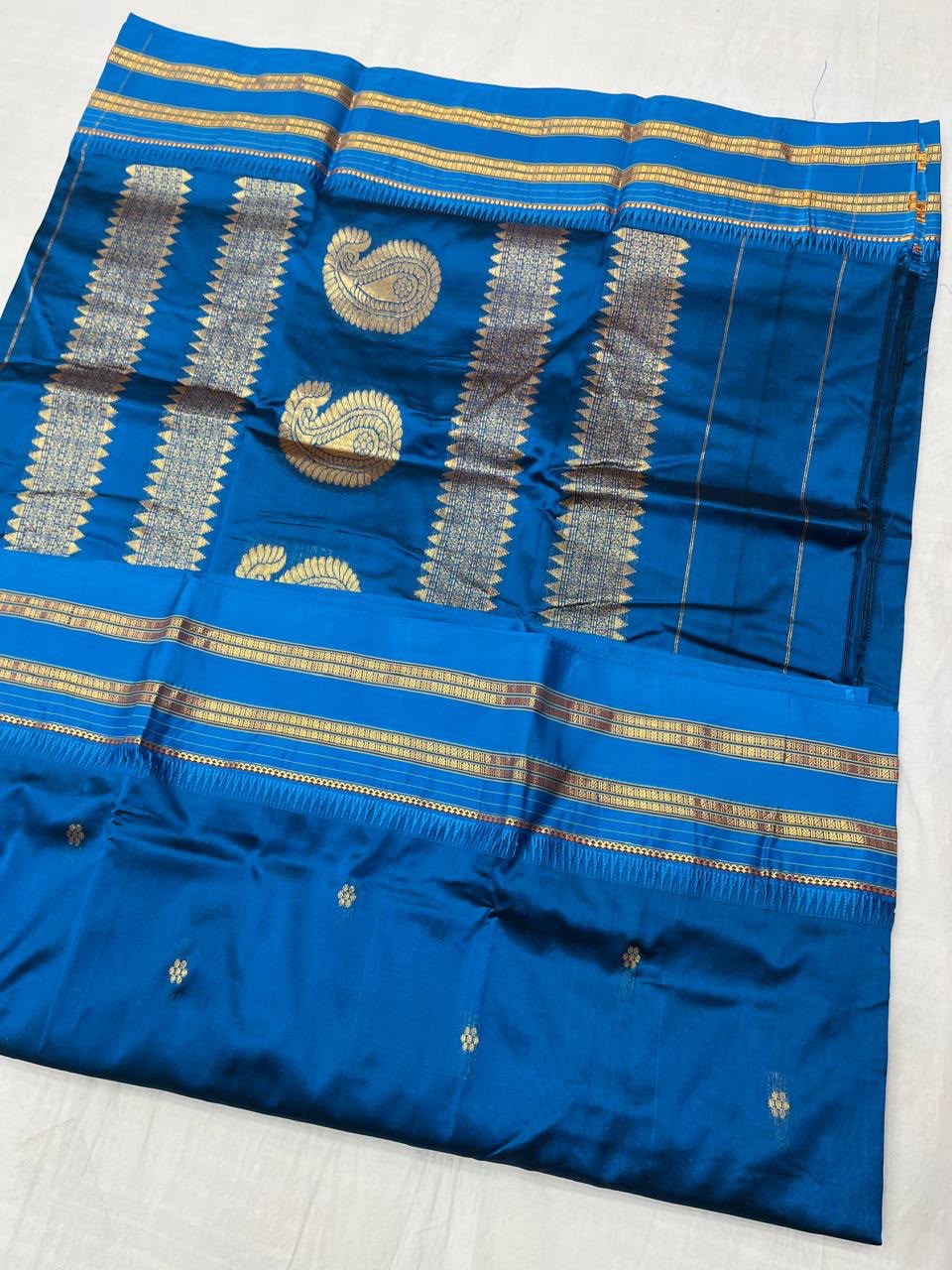 NP002 Narayanpeth Pure Silk saree