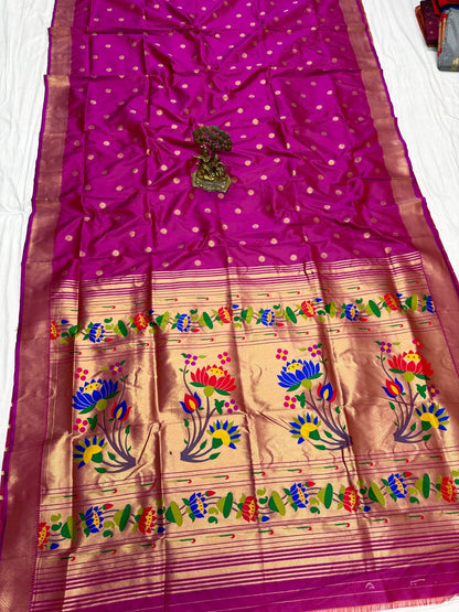 LT001 Lotus Pallu Paithani!