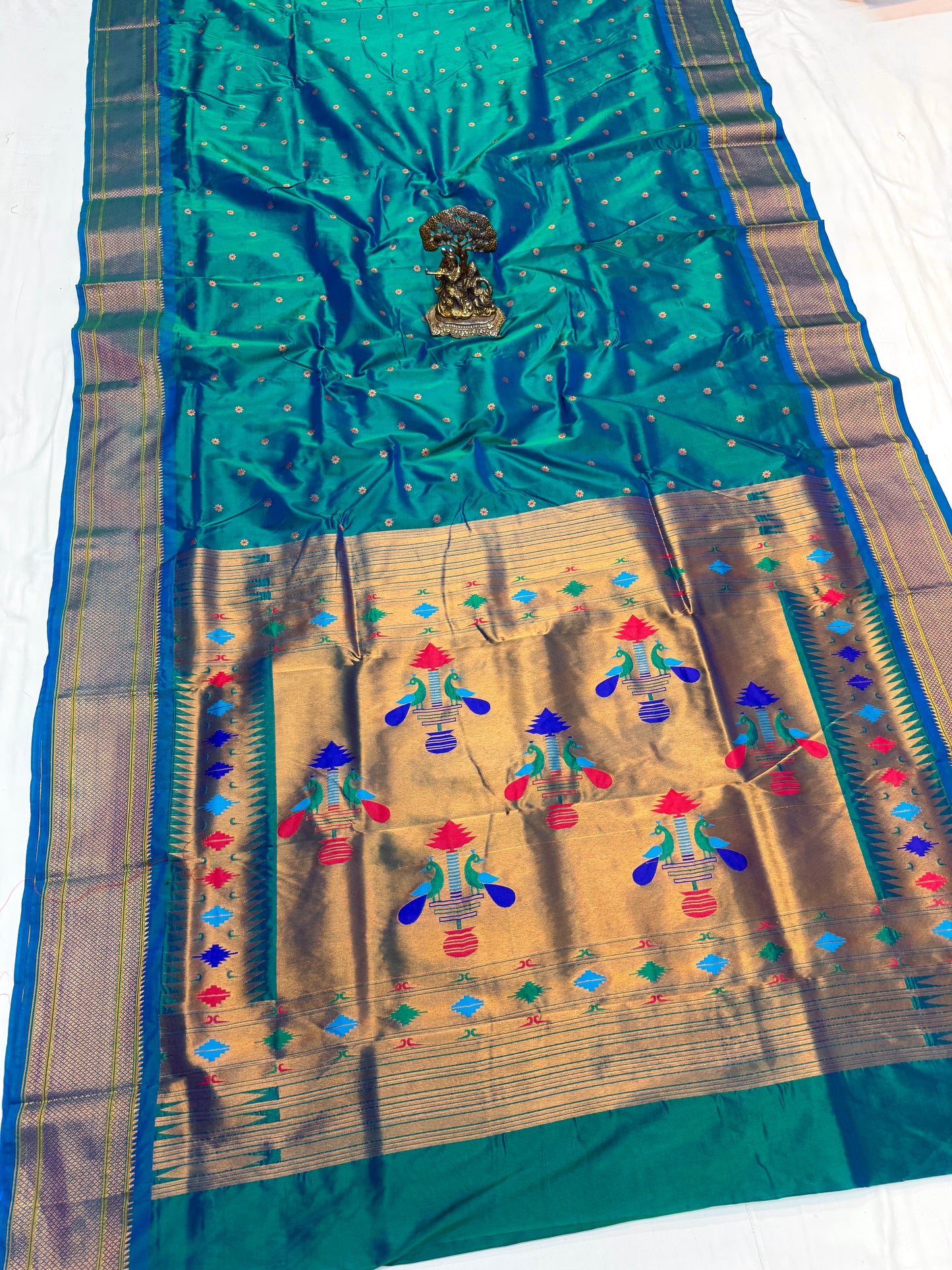 KL001 Kalanjali Paithani
