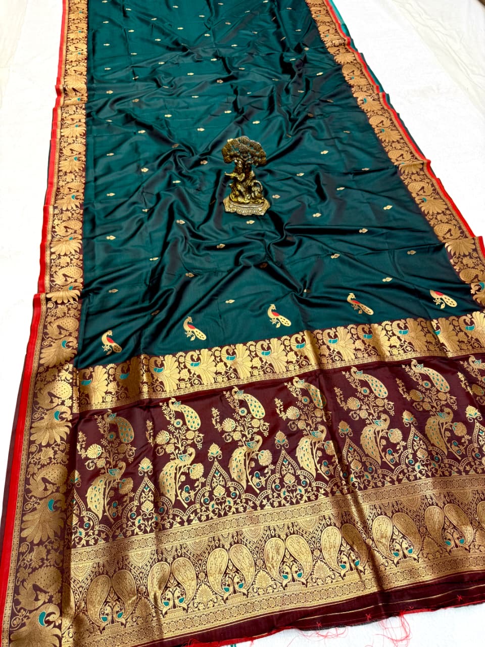 PS002 Traditional Peshwai paithani