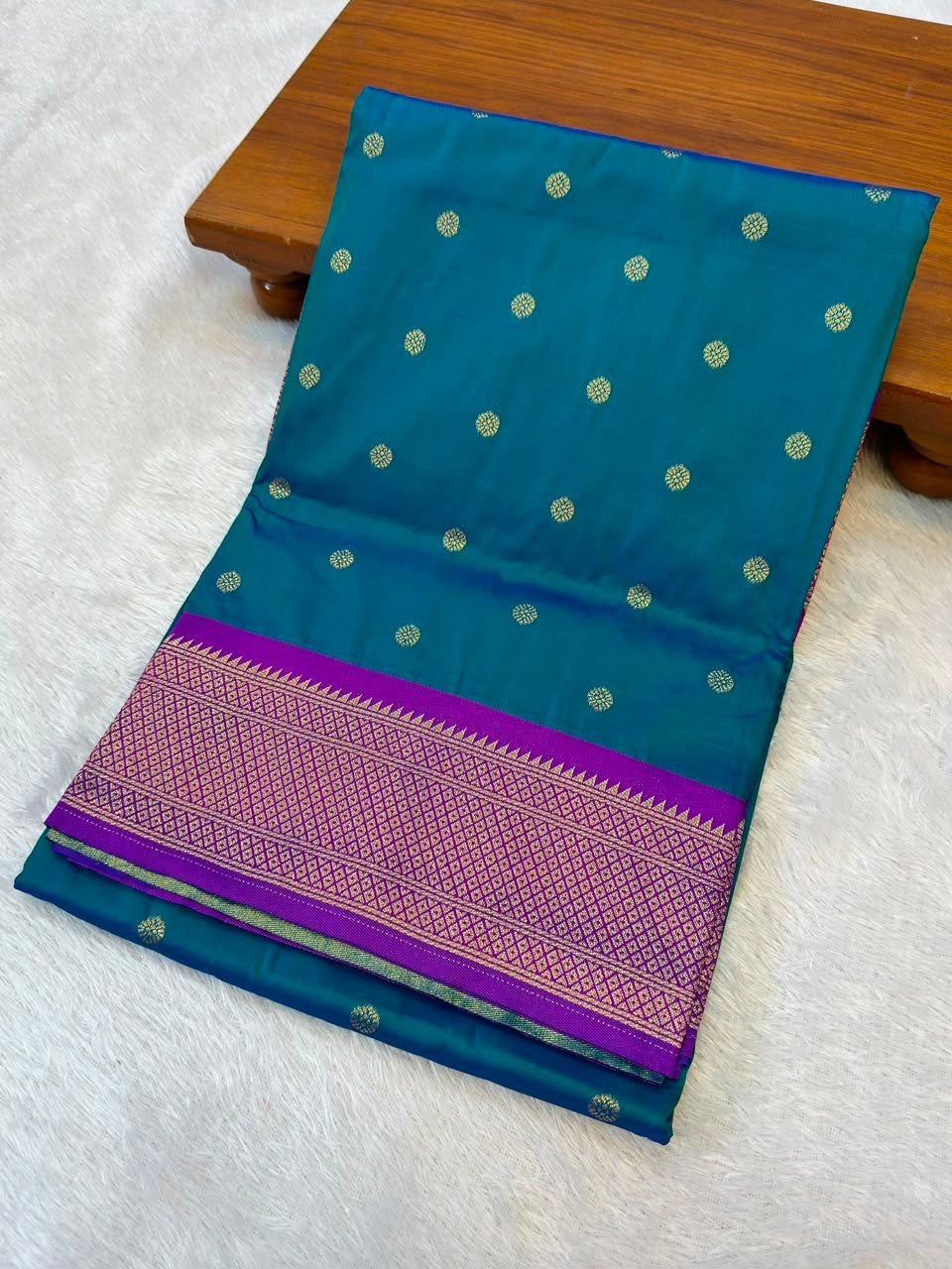 MP002 Maharani Paithani