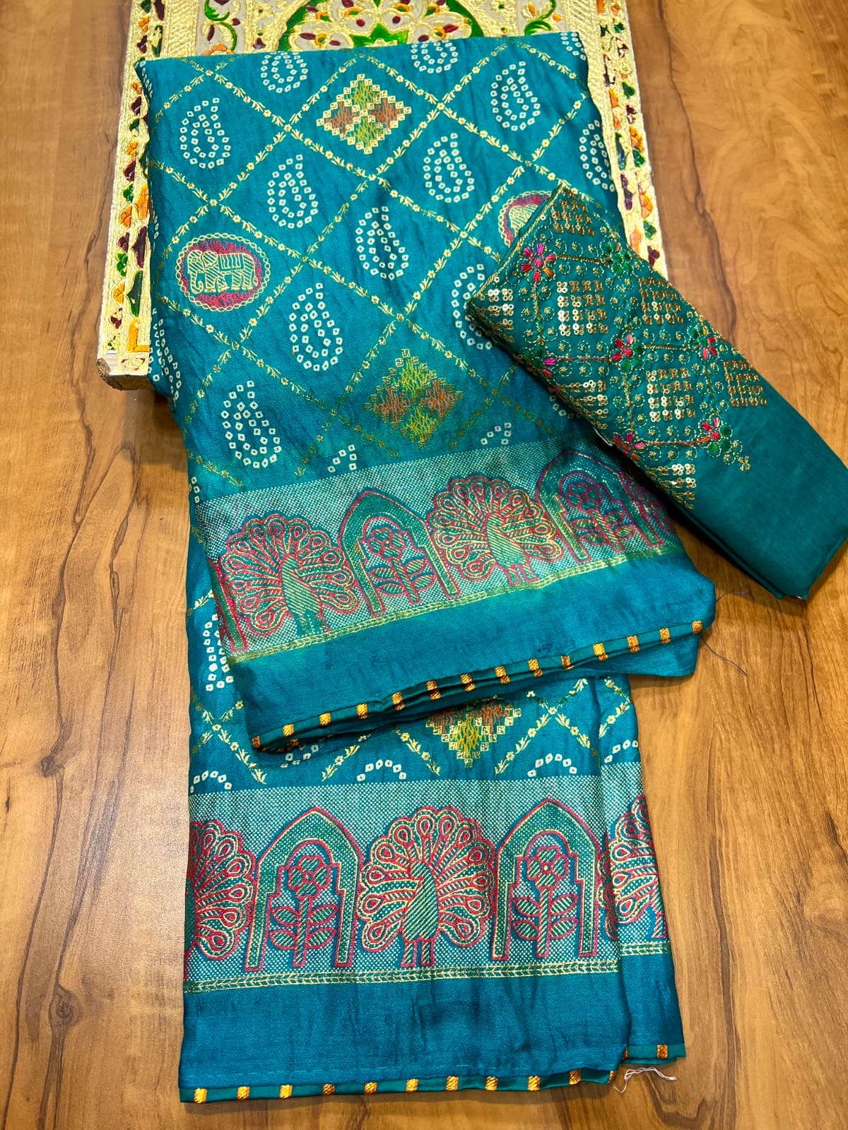 BS001 Bandhani Saree!