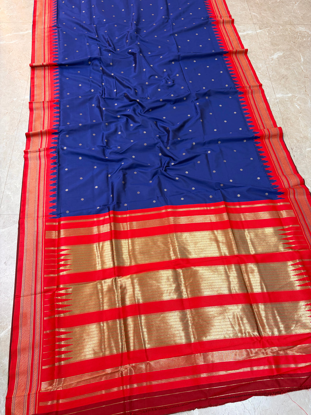 TS001 TRADITIONAL ERKAL SAREE