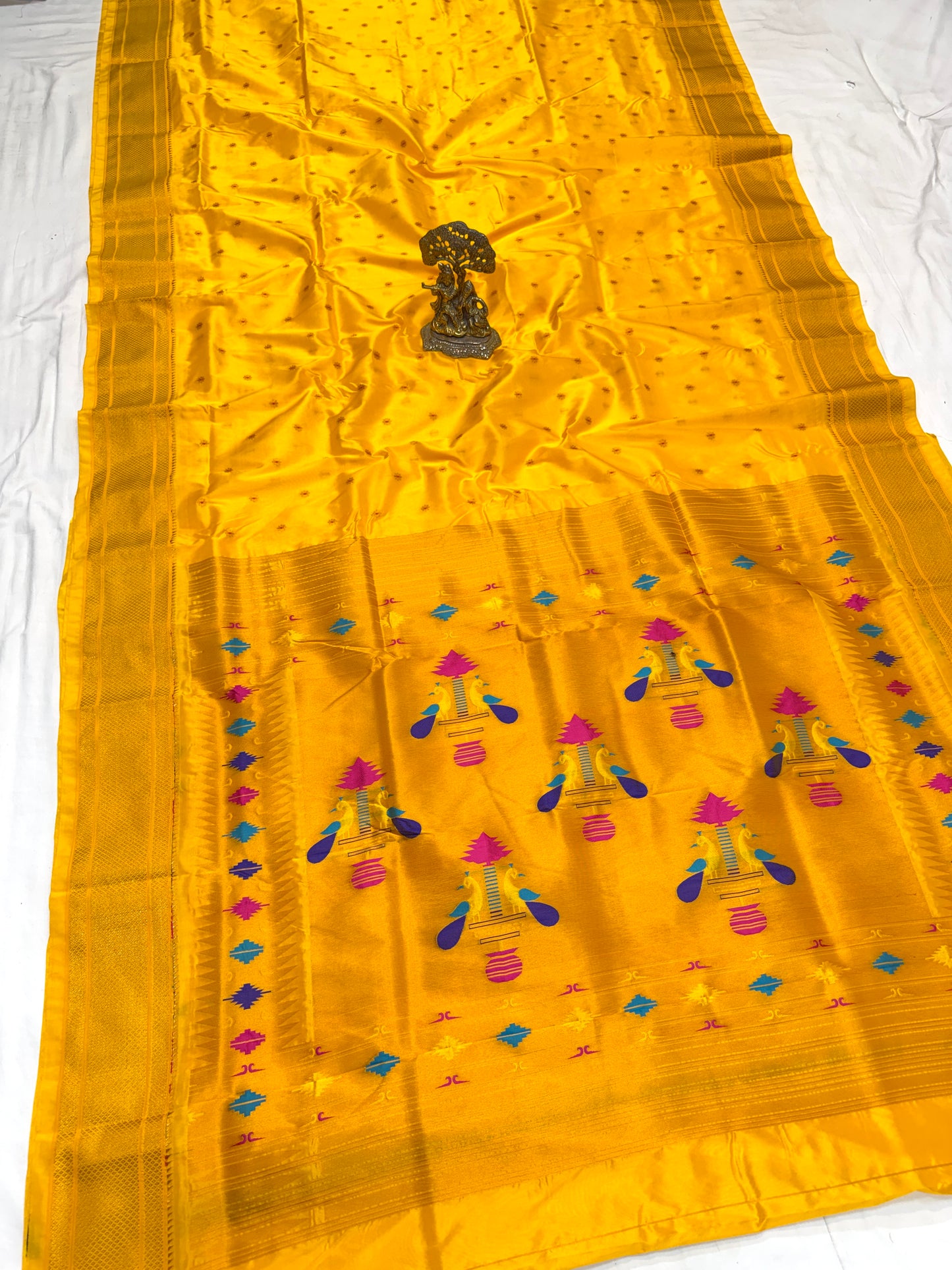 KL001 Kalanjali Paithani