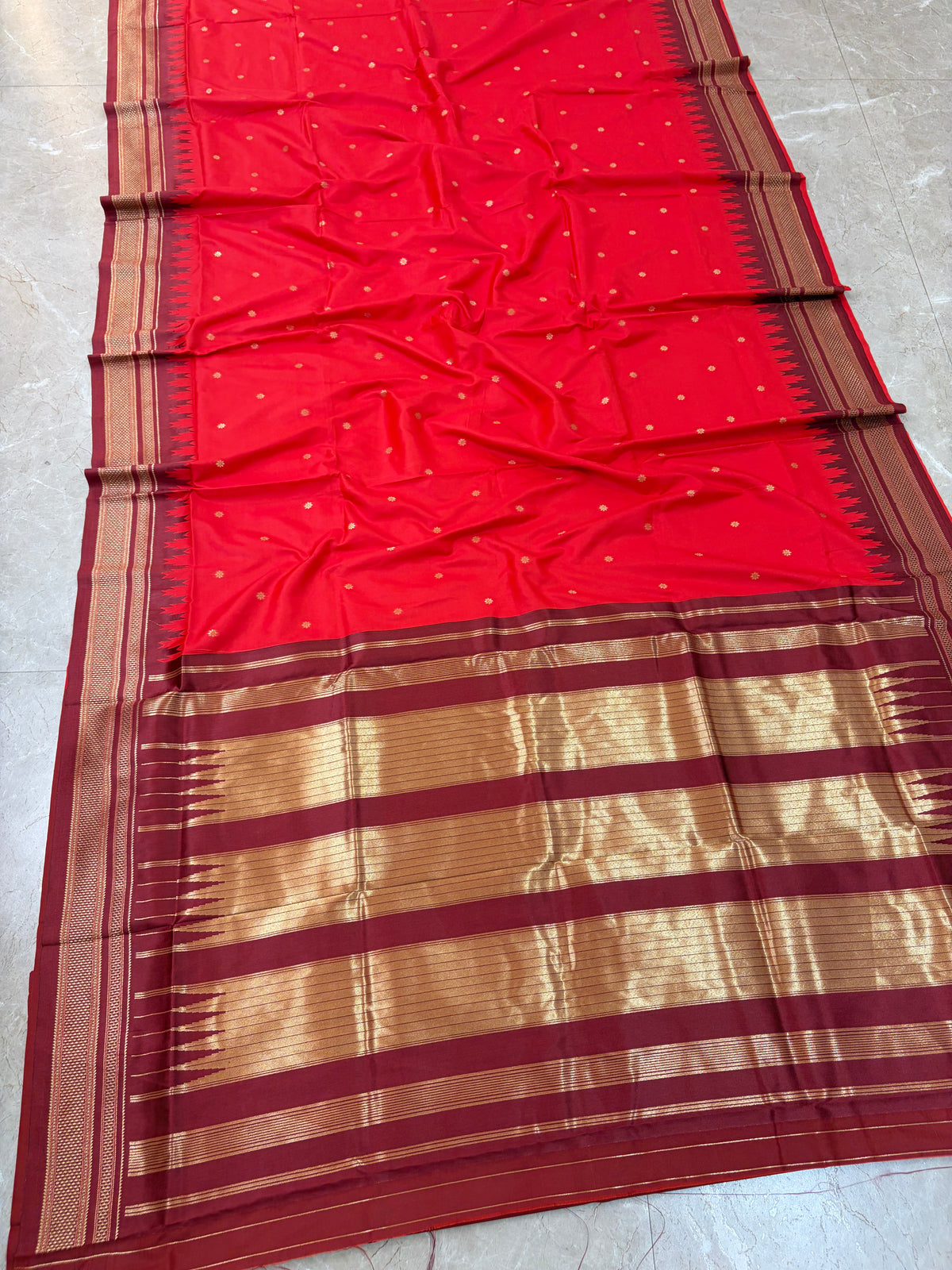 TS001 TRADITIONAL ERKAL SAREE