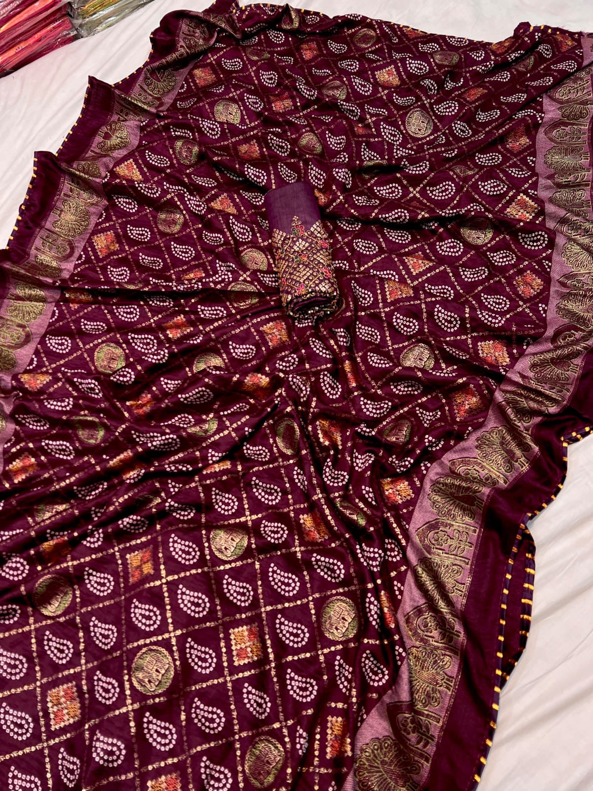BS001 Bandhani Saree!