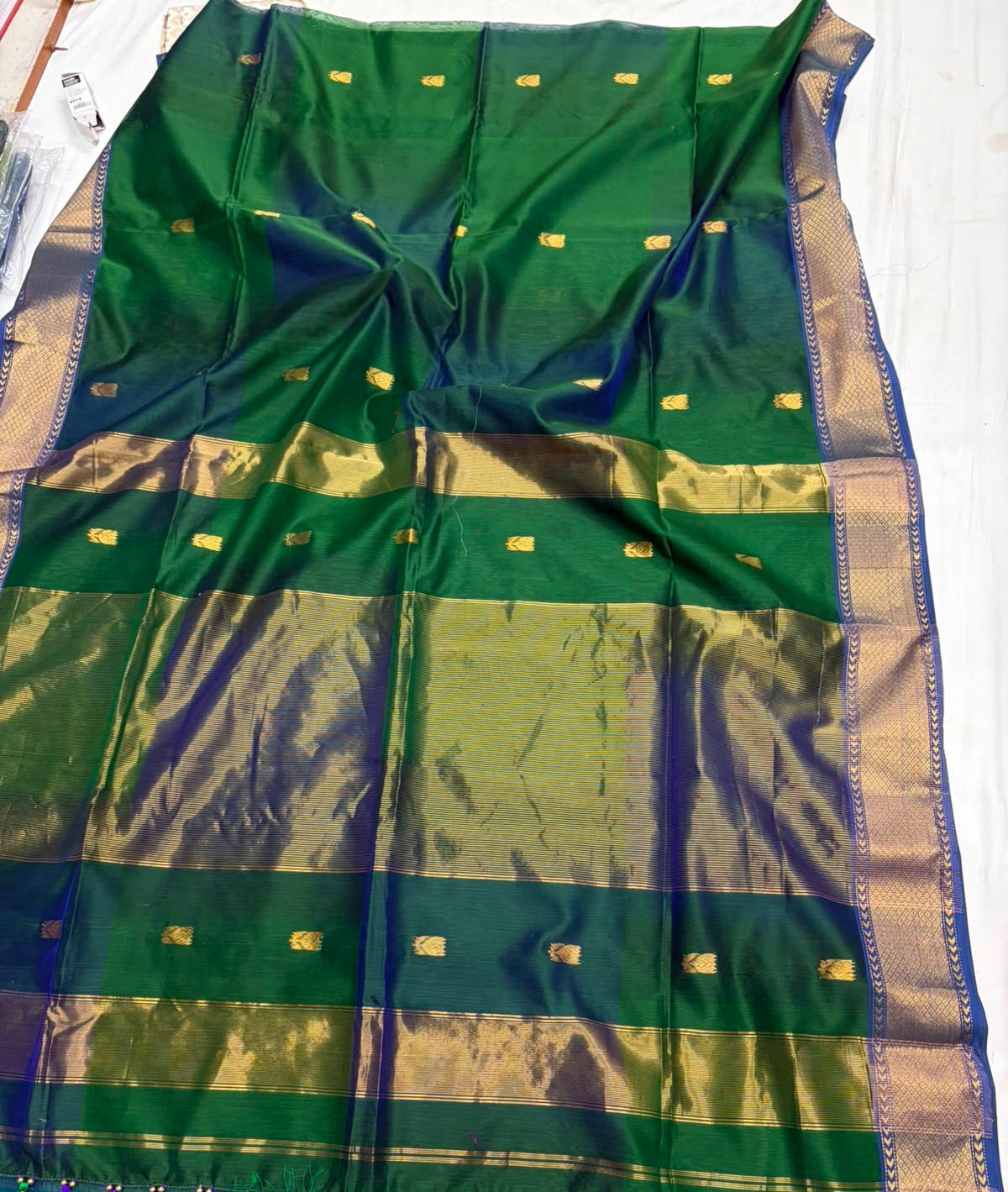 MS002 Lotus butta Maheshwari Saree!