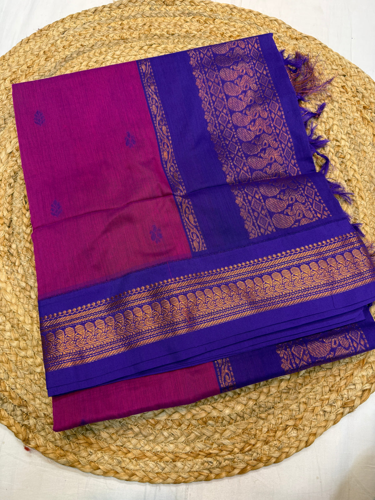 PG002 Pure cotton Gadwal Saree