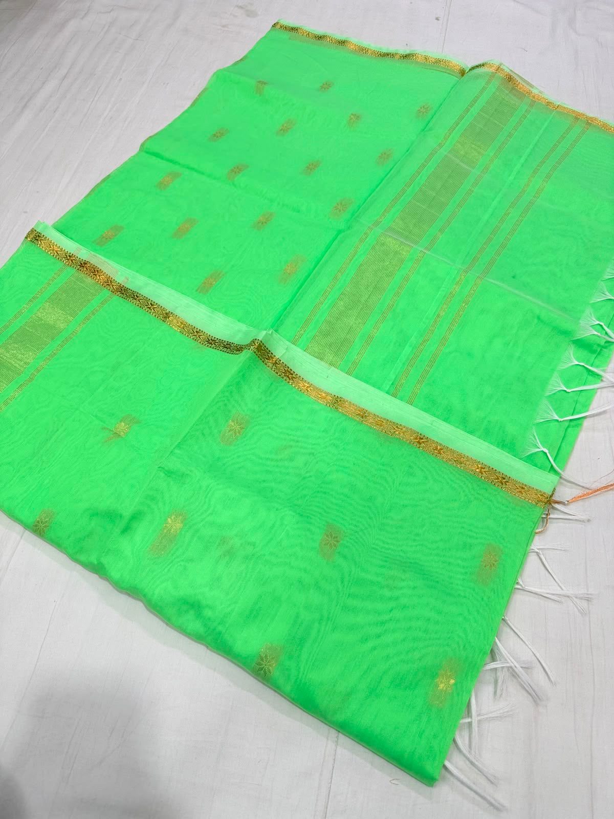 CM001 Cotton Maheshwari Saree!