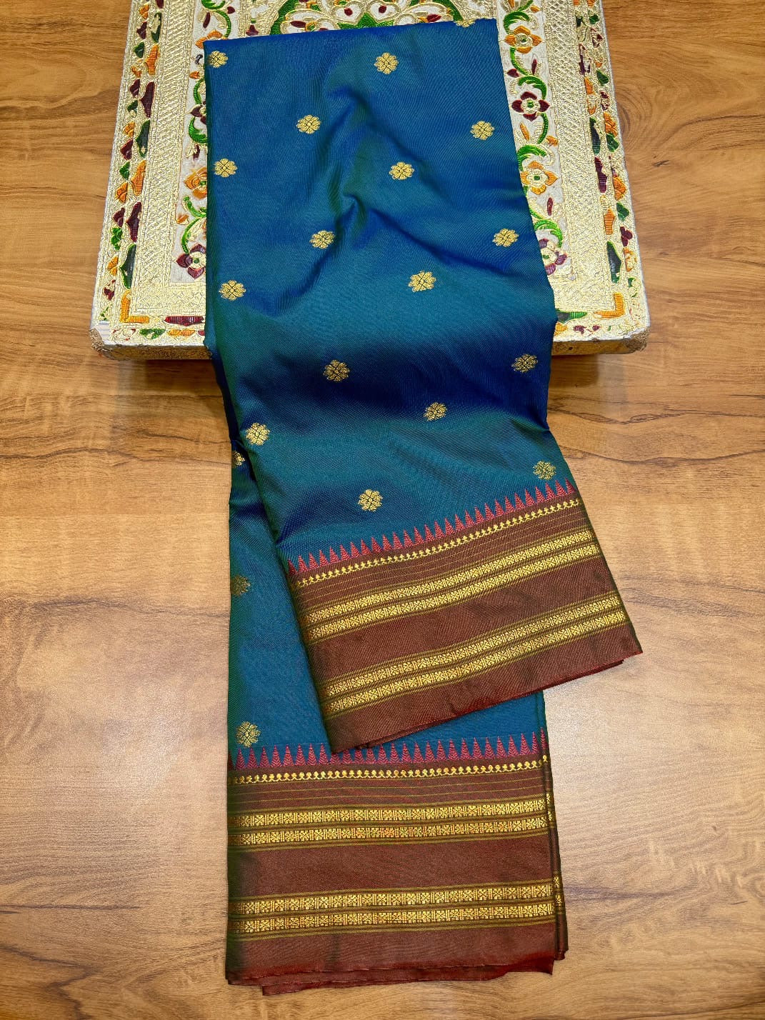 NP001 Narayanpeth Silk Saree