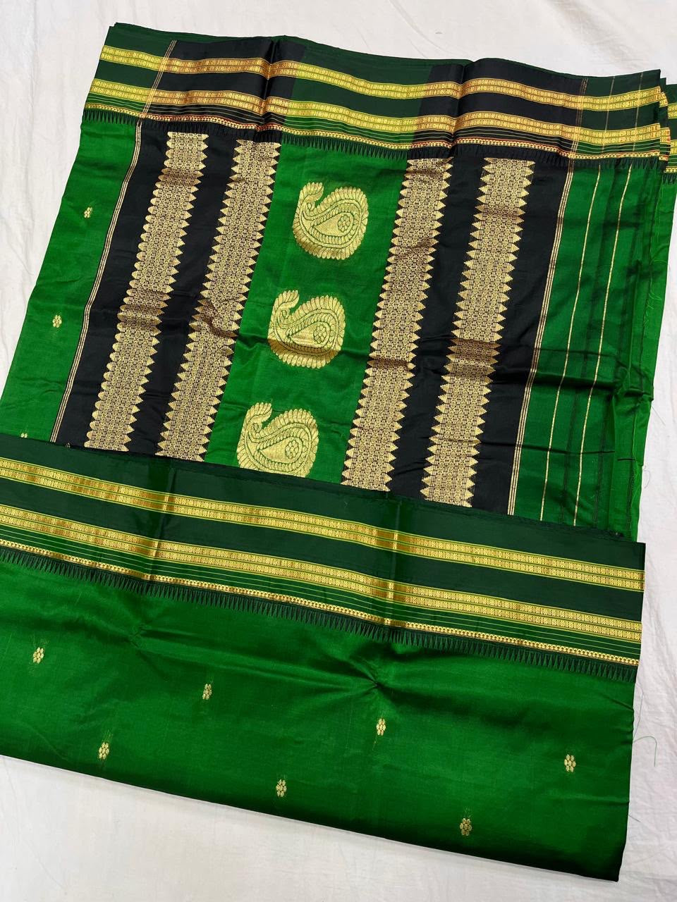 NP002 Narayanpeth Pure Silk saree
