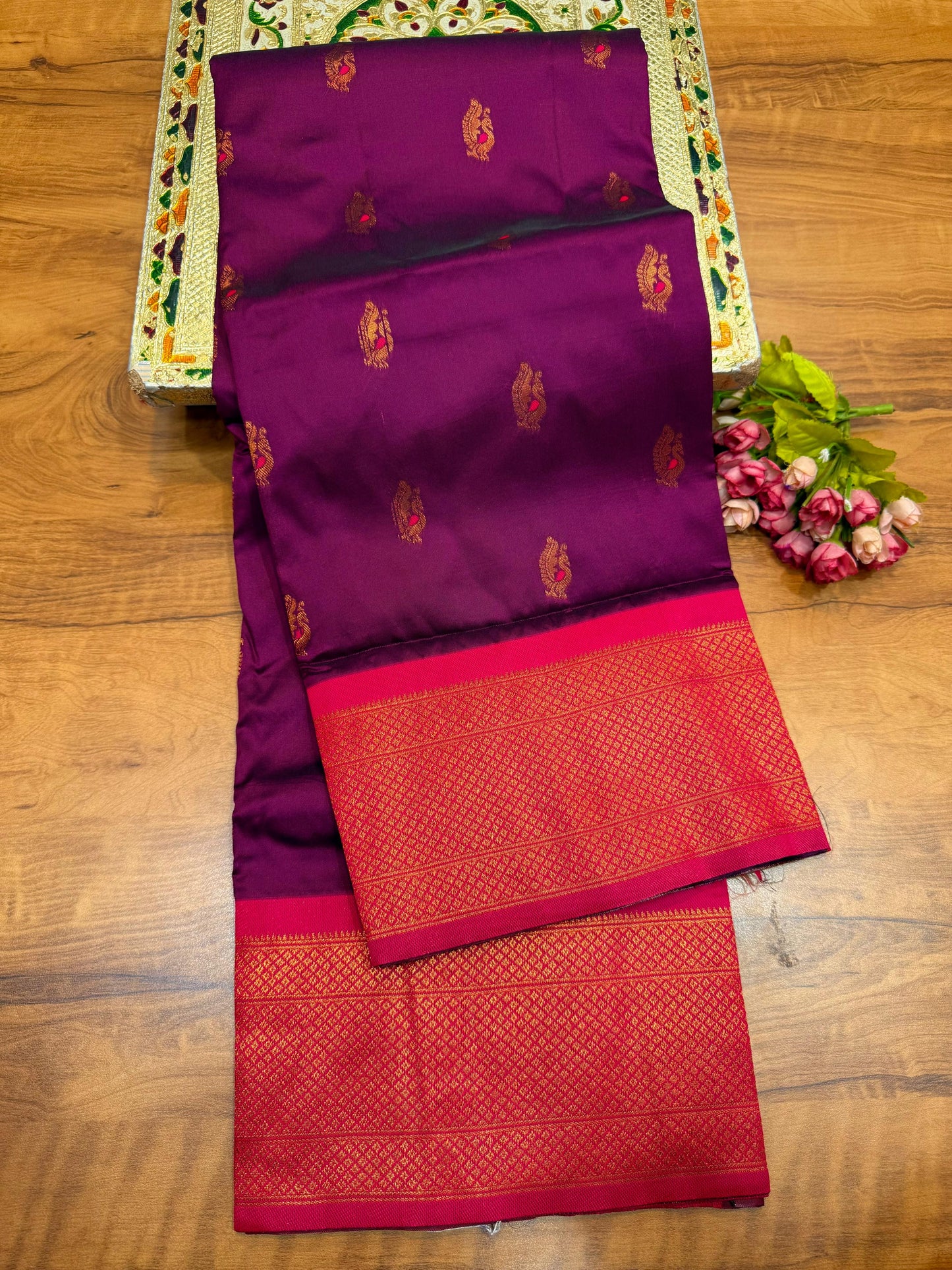 Kadiyal Paithani