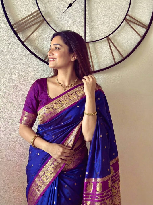 GP001 Peacock Gadwal Paithani!